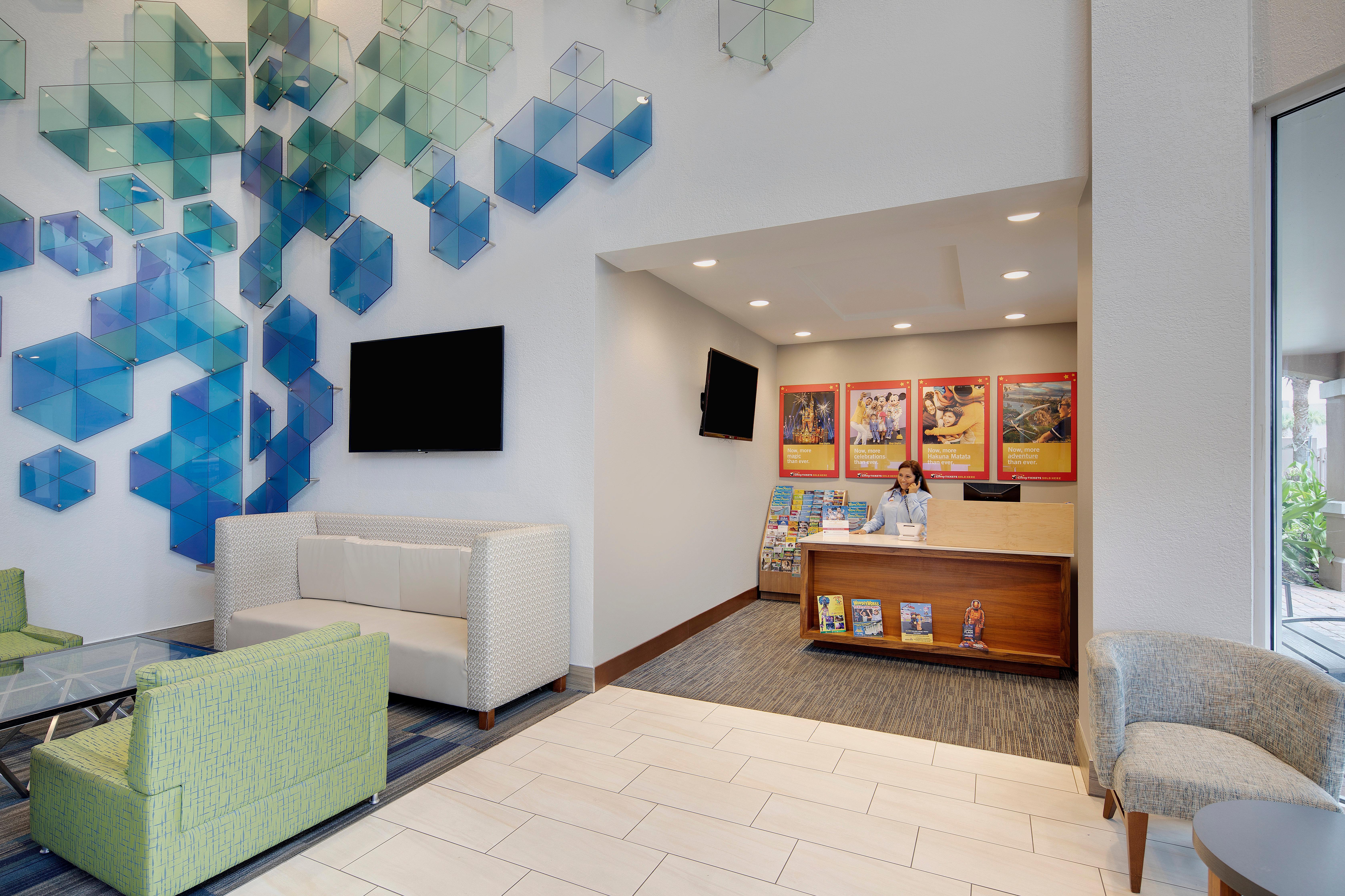 Holiday Inn Express & Suites S Lake Buena Vista By Ihg Kissimmee Exterior photo