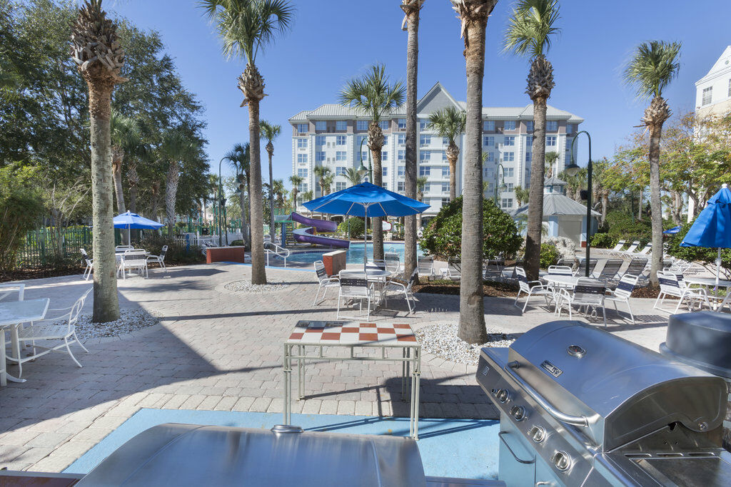 Holiday Inn Express & Suites S Lake Buena Vista By Ihg Kissimmee Exterior photo